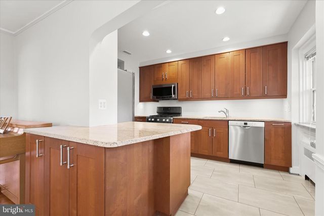 67 DUNKIRK RD, Baltimore, MD 21212