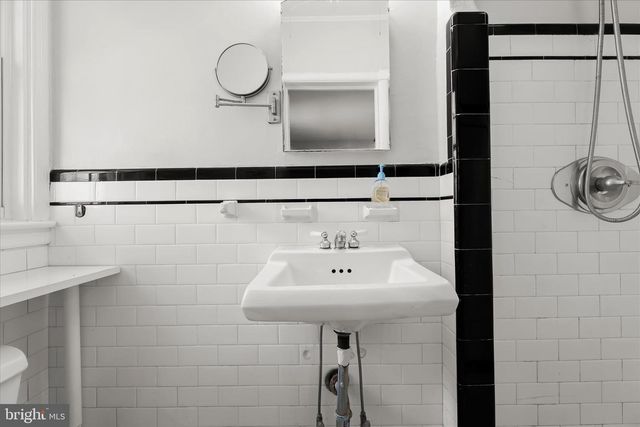 67 DUNKIRK RD, Baltimore, MD 21212