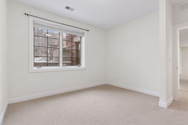 547 S 10th Street, Minneapolis, MN 55404