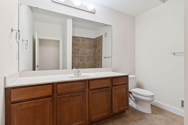 547 S 10th Street, Minneapolis, MN 55404