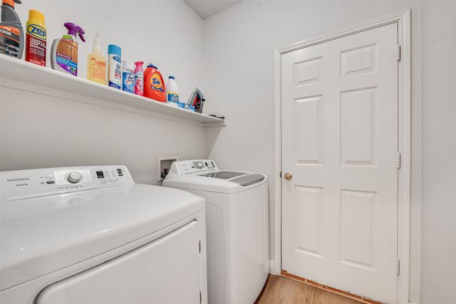 7707 Tin Cup Drive, Arlington, TX 76001