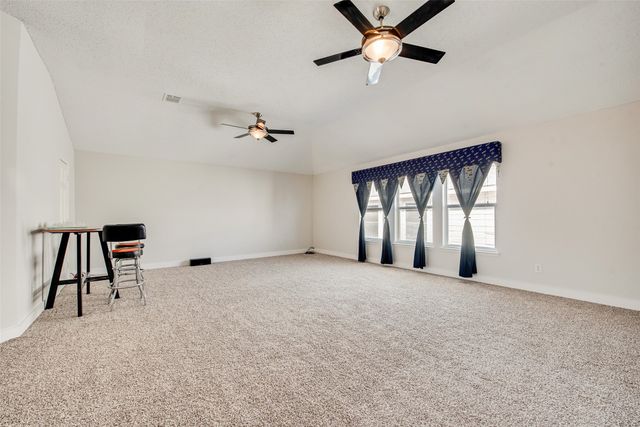 7707 Tin Cup Drive, Arlington, TX 76001