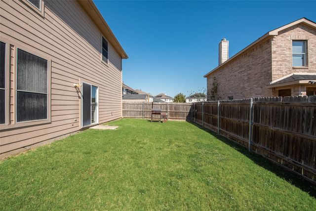 7707 Tin Cup Drive, Arlington, TX 76001