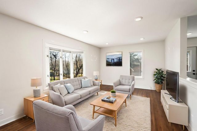 4830 West Lane, Minnetonka, MN 55345
