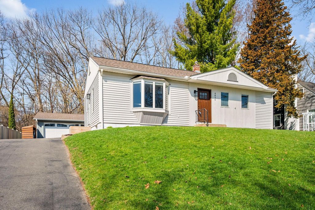 4830 West Lane, Minnetonka, MN 55345