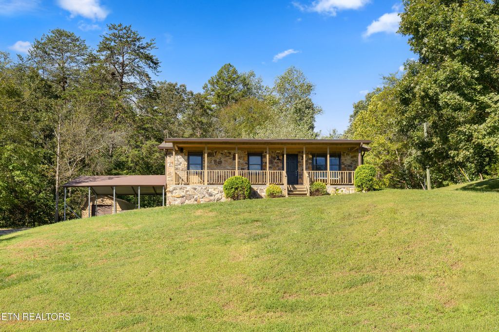 215 Jamie St, Maynardville, TN 37807