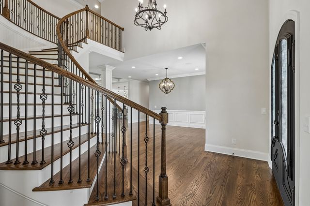1083 Caballo Trl, Gallatin, TN 37066