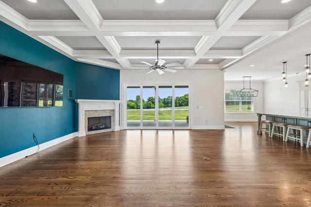 1083 Caballo Trl, Gallatin, TN 37066