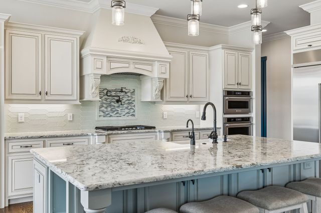 1083 Caballo Trl, Gallatin, TN 37066