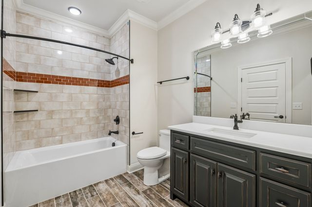 1083 Caballo Trl, Gallatin, TN 37066