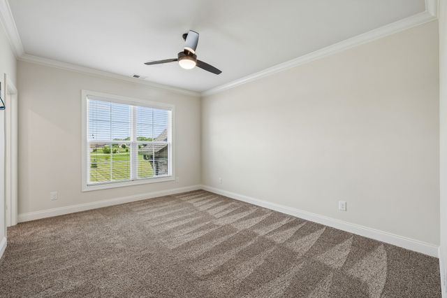 1083 Caballo Trl, Gallatin, TN 37066