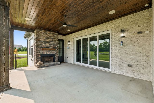 1083 Caballo Trl, Gallatin, TN 37066