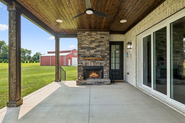 1083 Caballo Trl, Gallatin, TN 37066