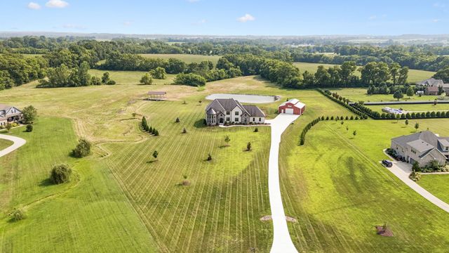 1083 Caballo Trl, Gallatin, TN 37066