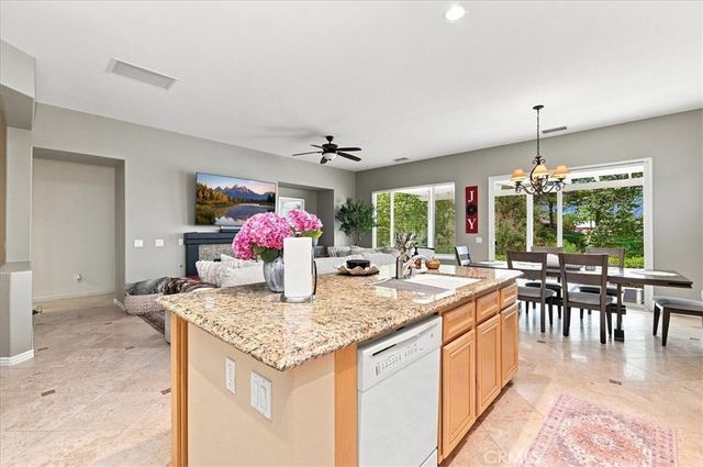 24211 Whitetail, Corona, CA 92883