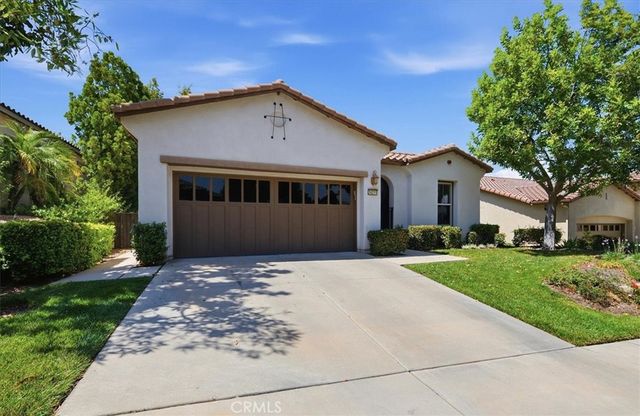 24211 Whitetail, Corona, CA 92883