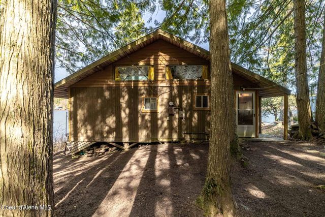 7771 W CHANNEL LN, Rathdrum, ID 83858