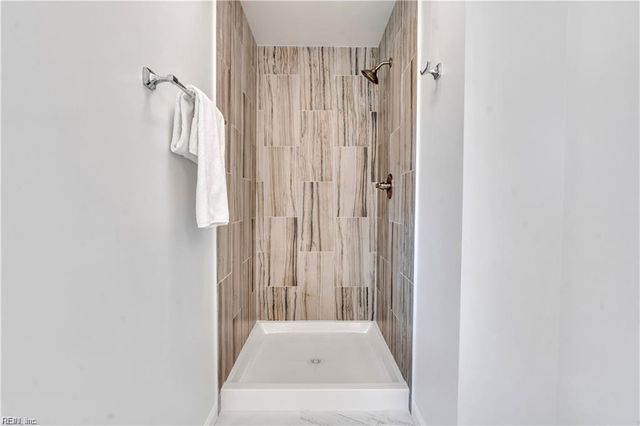 4505 William Pitt LN, Virginia Beach, VA 23462