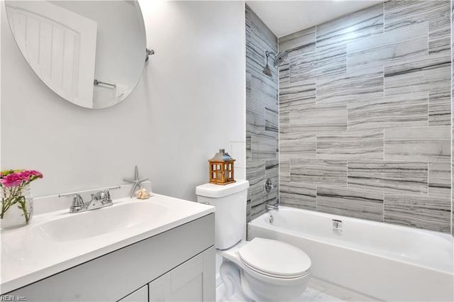 4505 William Pitt LN, Virginia Beach, VA 23462