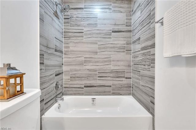 4505 William Pitt LN, Virginia Beach, VA 23462