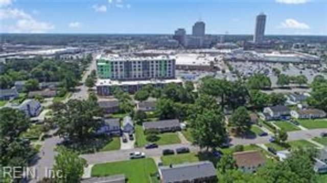 4505 William Pitt LN, Virginia Beach, VA 23462