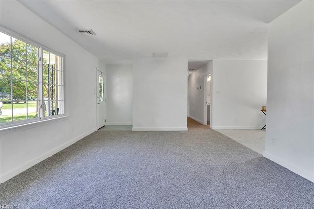 4505 William Pitt LN, Virginia Beach, VA 23462