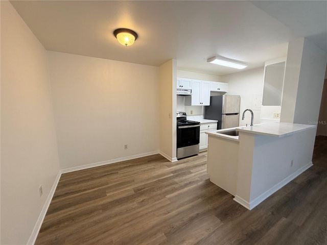 5986 WESTGATE DRIVE 204, Orlando, FL 32835