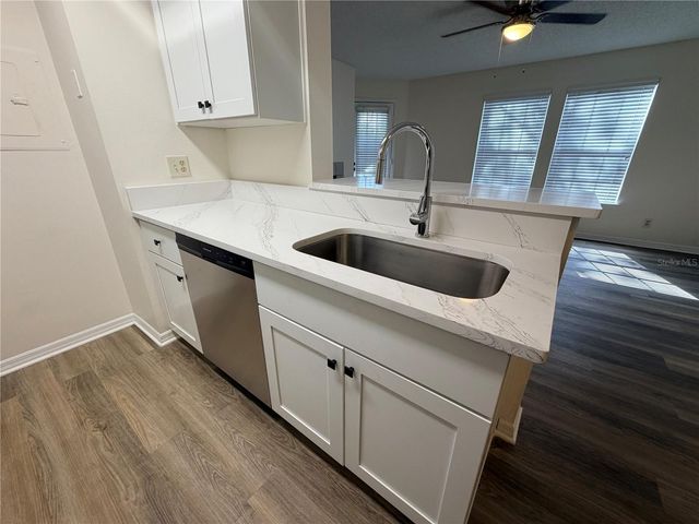 5986 WESTGATE DRIVE 204, Orlando, FL 32835