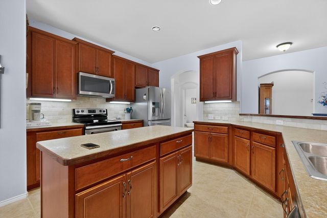 2166 Callahan Drive, Forney, TX 75126