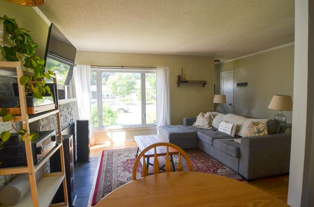 7427 Stevens Avenue, Richfield, MN 55423