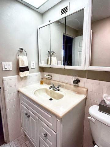2840 S Ocean Boulevard 2210, Palm Beach, FL 33480