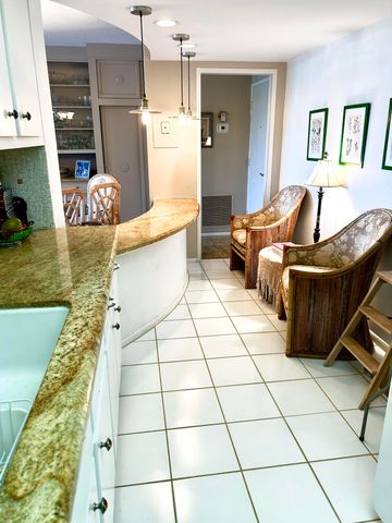 2840 S Ocean Boulevard 2210, Palm Beach, FL 33480