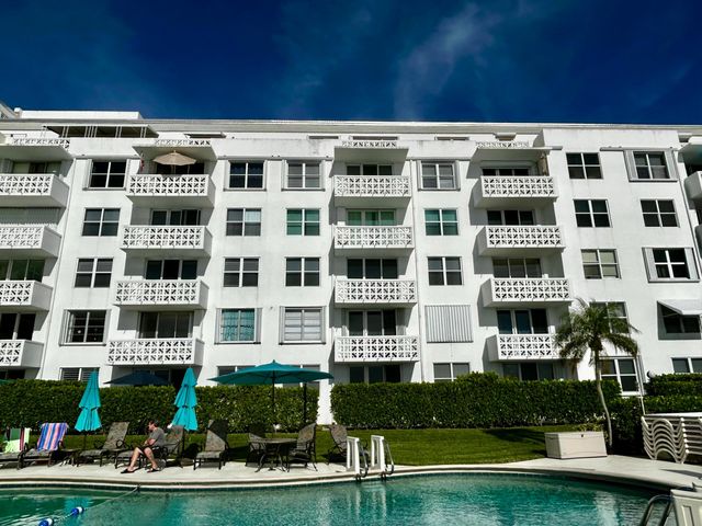 2840 S Ocean Boulevard 2210, Palm Beach, FL 33480