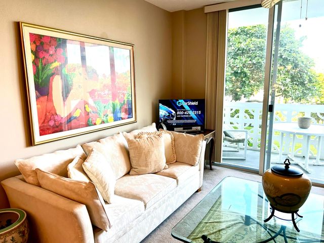 2840 S Ocean Boulevard 2210, Palm Beach, FL 33480