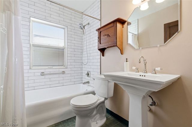 1762 Donwell Drive, South Euclid, OH 44121