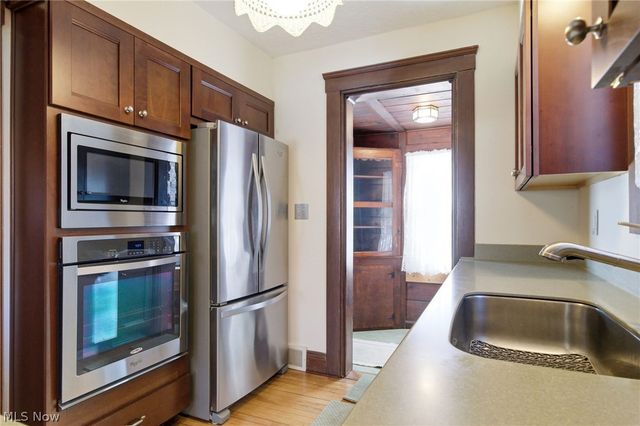 1762 Donwell Drive, South Euclid, OH 44121