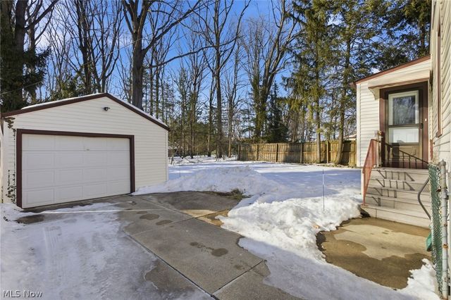 1762 Donwell Drive, South Euclid, OH 44121