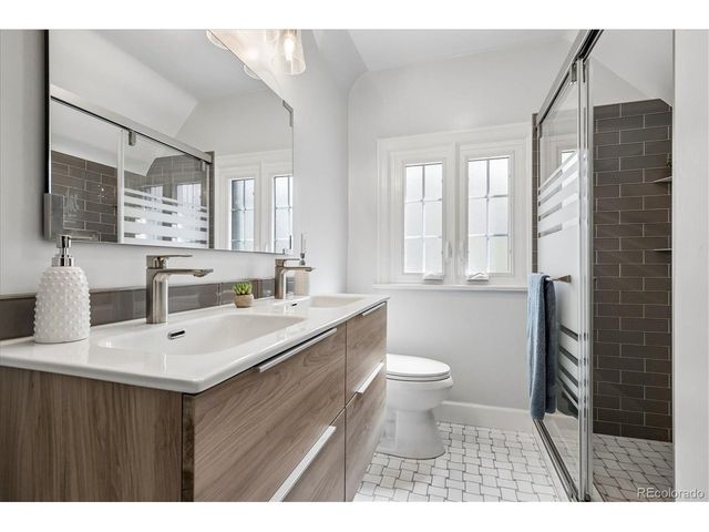 1745 Monaco Pkwy, Denver, CO 80220