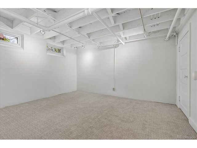 1745 Monaco Pkwy, Denver, CO 80220