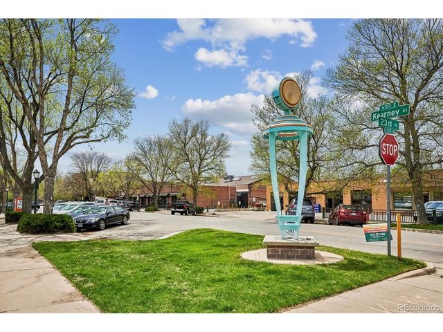 1745 Monaco Pkwy, Denver, CO 80220