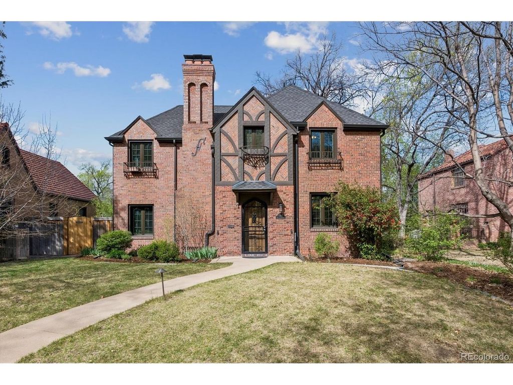 1745 Monaco Pkwy, Denver, CO 80220