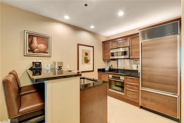 125 East Harmon Avenue 1214, Las Vegas, NV 89109