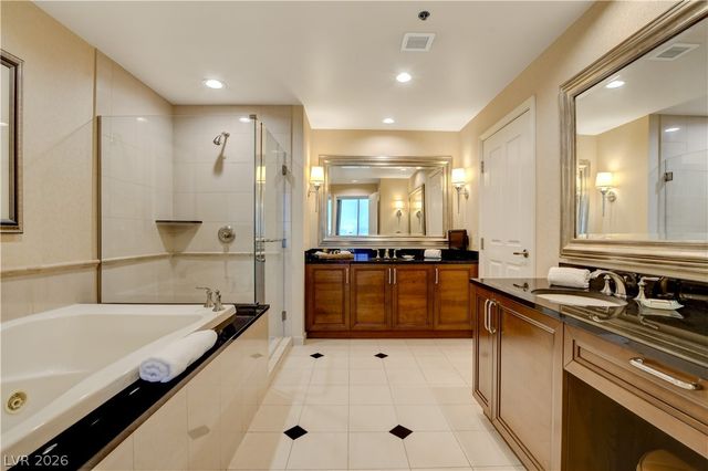 125 East Harmon Avenue 1214, Las Vegas, NV 89109