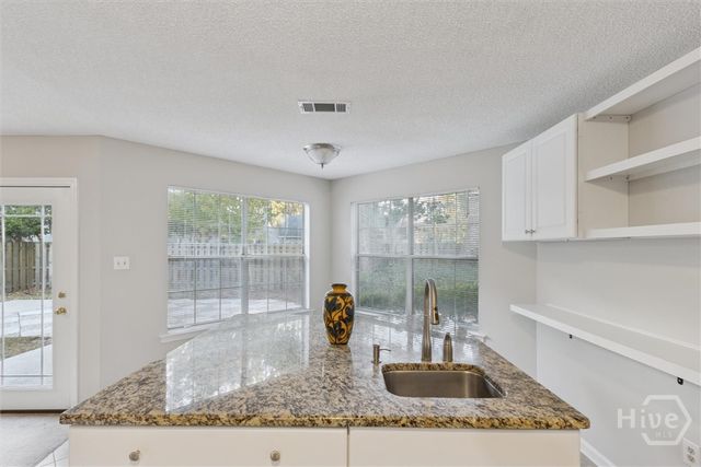 3 Jackson Court, Savannah, GA 31405