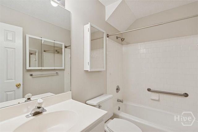 3 Jackson Court, Savannah, GA 31405