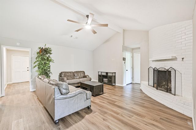 15711 Sea Liner Drive, Houston, TX 77062