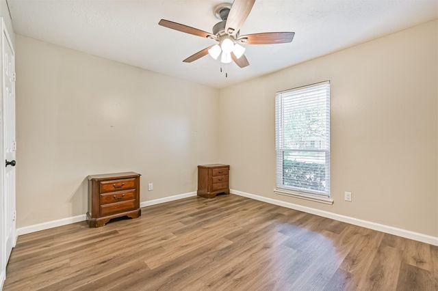 15711 Sea Liner Drive, Houston, TX 77062