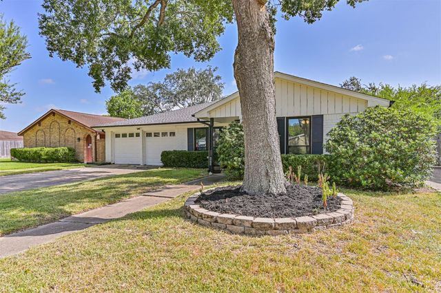 15711 Sea Liner Drive, Houston, TX 77062