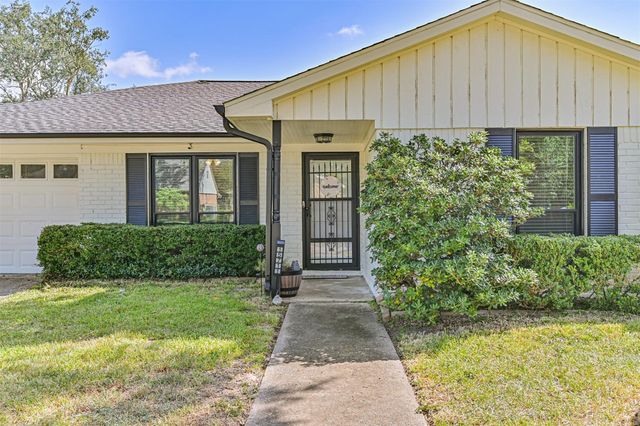 15711 Sea Liner Drive, Houston, TX 77062