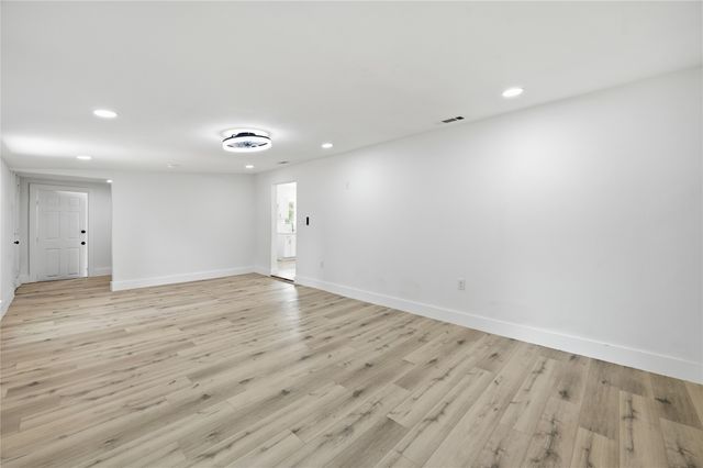 2700 Vogt Street, Fort Worth, TX 76105